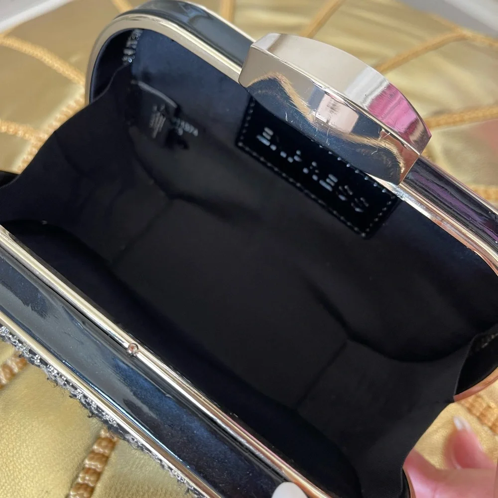 Express Clutch Clasp date night wedding formal Purse - Picture 5 of 5